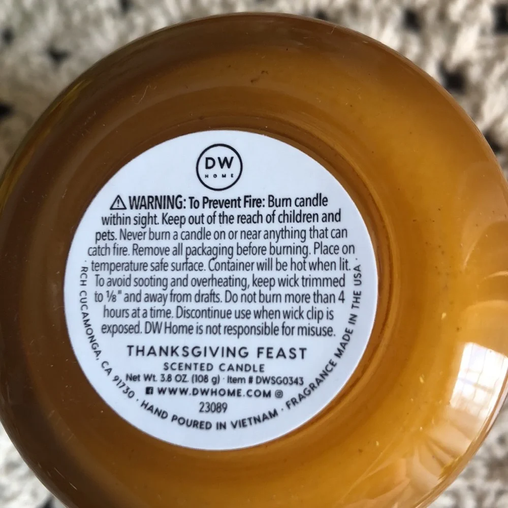 DW Home THANKSGIVING FEAST Candle